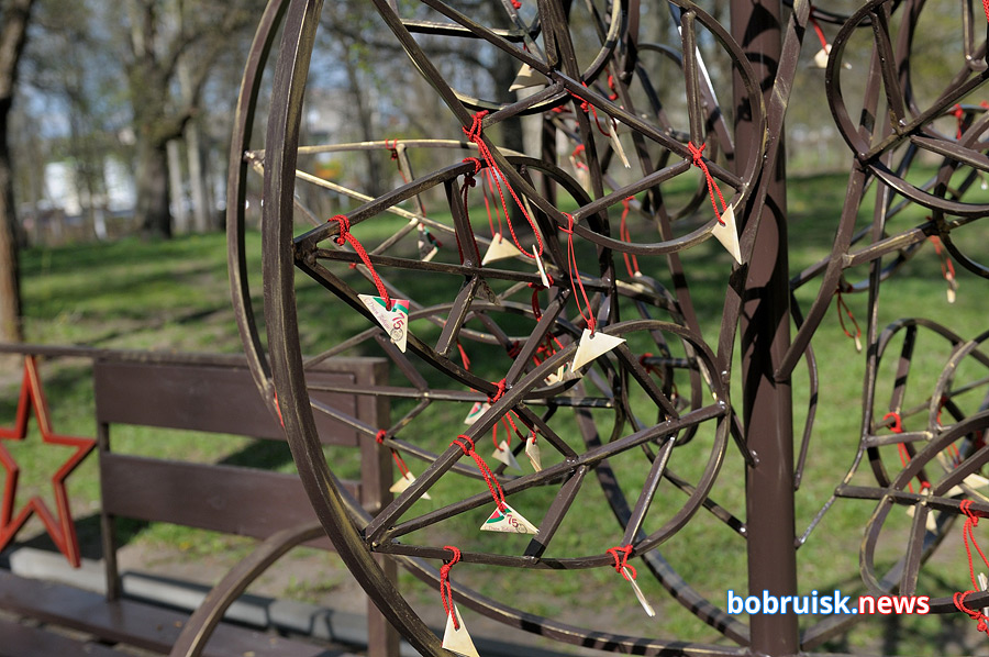 Как городской парк Бобруйска готовится встречать гостей