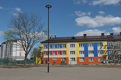 Яркий фасад и новая крыша. Как сейчас выглядит детская больница Бобруйска