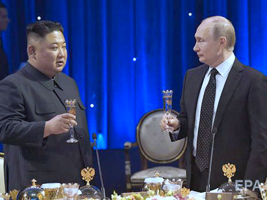 Путин наградил Ким Чен Ына медалью к юбилею Победы