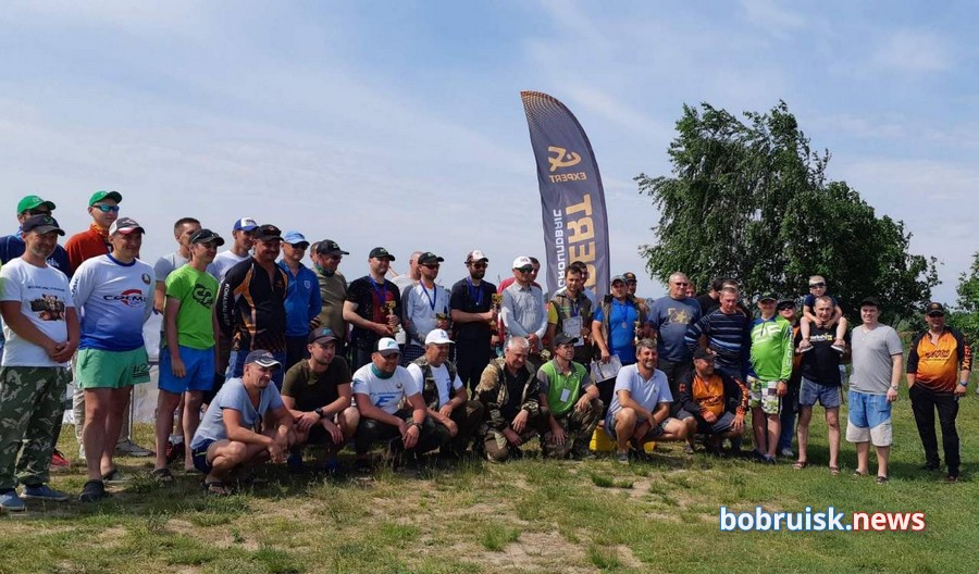 В Бобруйске прошел масштабный марафон рыболовов-фидеристов