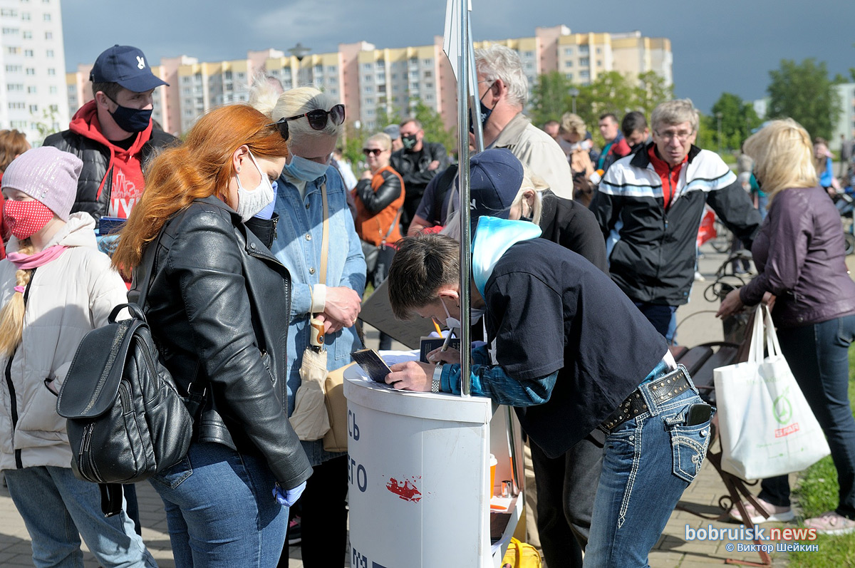 Где сегодня в Бобруйске собирают подписи за кандидатов в кандидаты (+видео)