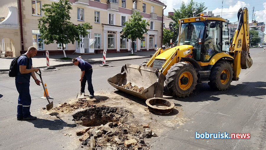 На главной улице Бобруйска – дорожный ремонт