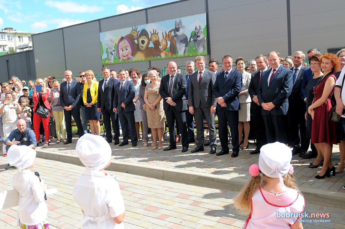 Большой фоторепортаж с открытия детской больницы в Бобруйске