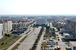 Нам сообщают, что в Бобруйске работников предприятий принуждают идти на митинг. Мы связались с руководителями