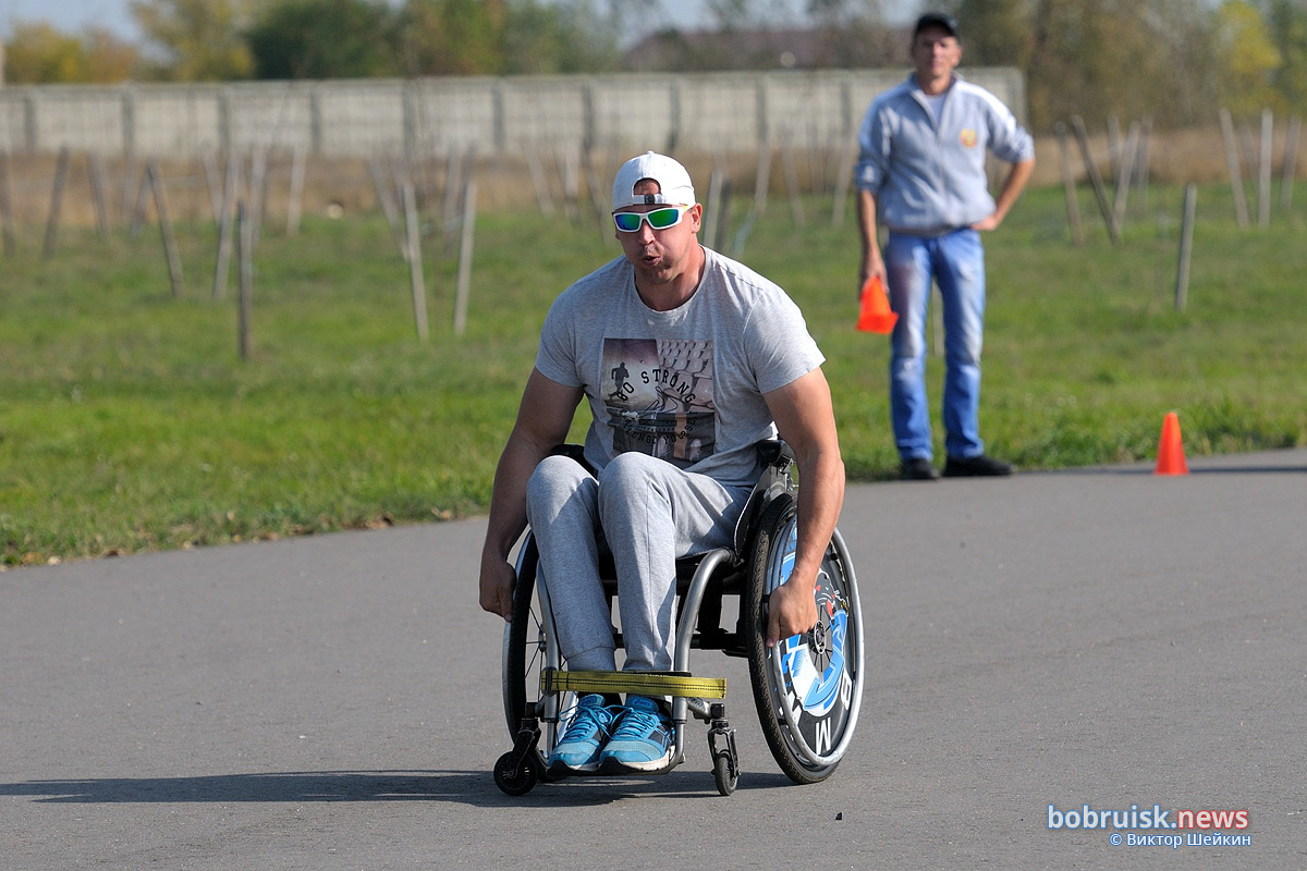 Открытая городская спартакиада среди инвалидов-колясочников в Бобруйске. Фоторепортаж
