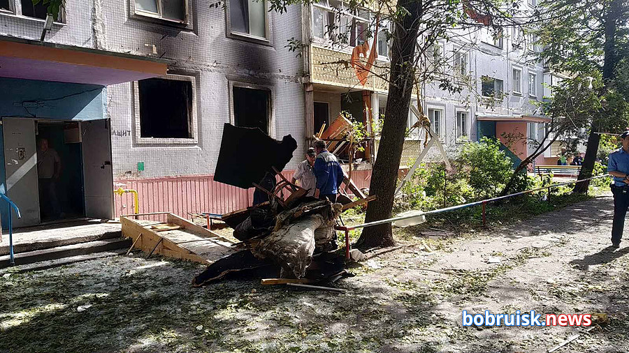 Отселенные жильцы бобруйской многоэтажки, пострадавшей от взрыва, возвращаются домой