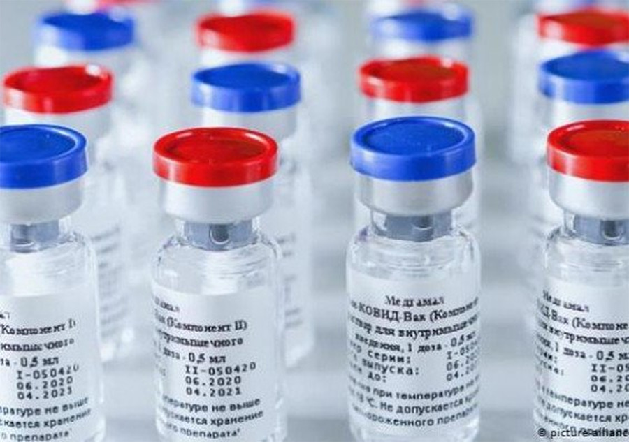 Беларусь планирует закупить на первом этапе около 100 тысяч доз российской вакцины от Covid
