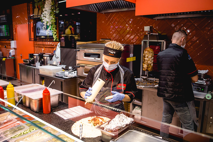 «Он просто огромный». В Бобруйске появился супермаркет Green