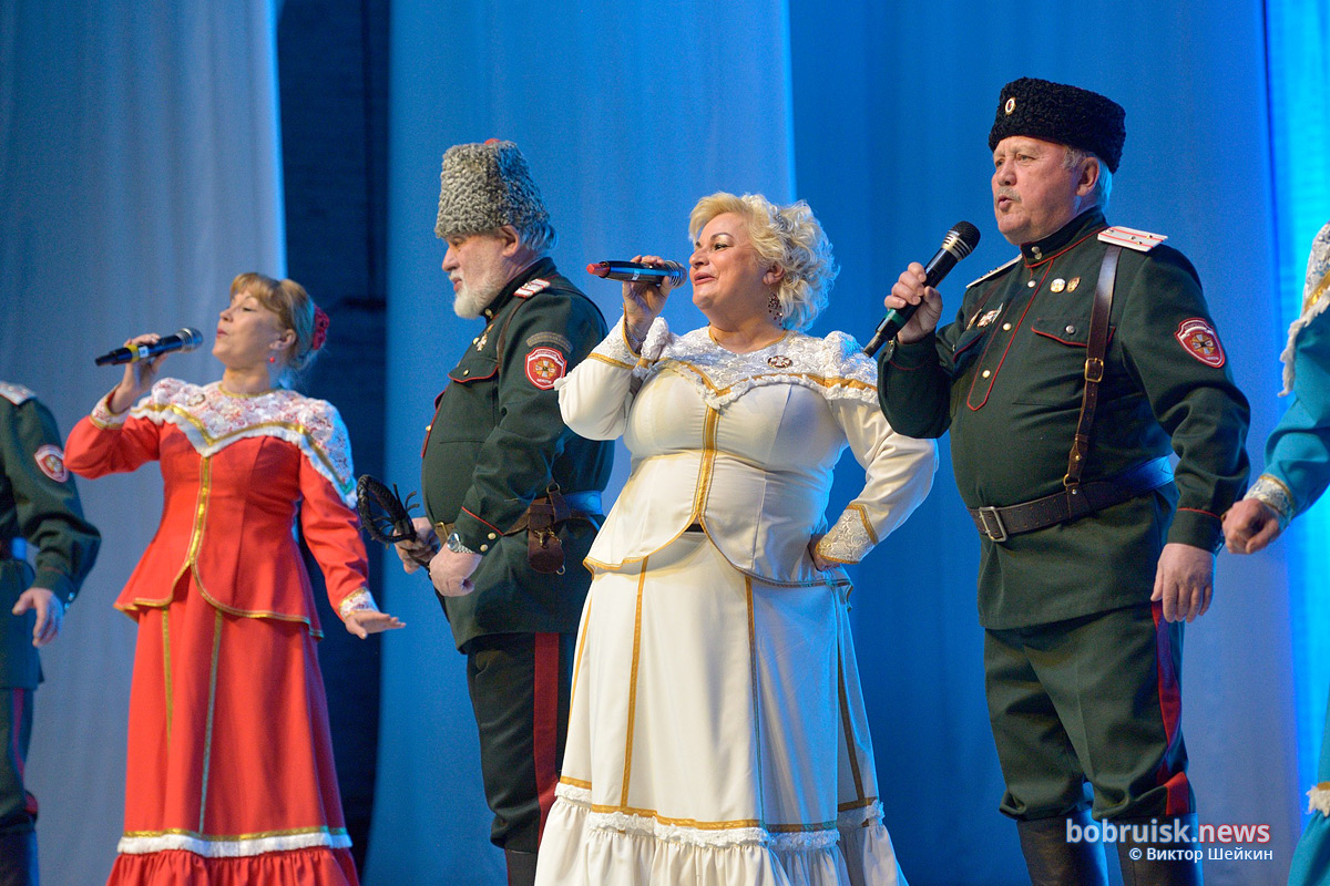 Концерт, посвящённый Дню защитников Отечества и Вооружённых Сил Республики Беларусь, прошел во дворце исксств. Фоторепортаж