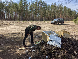 Кто и когда будет убирать весенний мусор в Бобруйске?