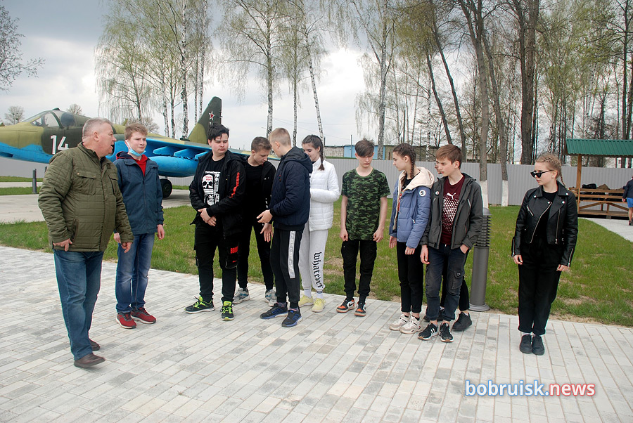 Пионерские дружины учреждений образования Бобруйска сразились в военно-патриотической игре «Зарница»