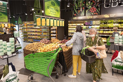 «Смотри, как дешево!». Проведем выгодно майские уикенды вместе с GREEN!