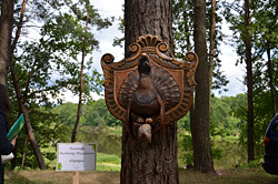 Где под Бобруйском рождаются скульптуры из дерева