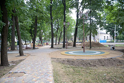 В центре старого Бобруйска преображается сквер