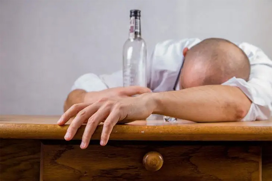Как ведут себя знаки зодиака под воздействием алкоголя