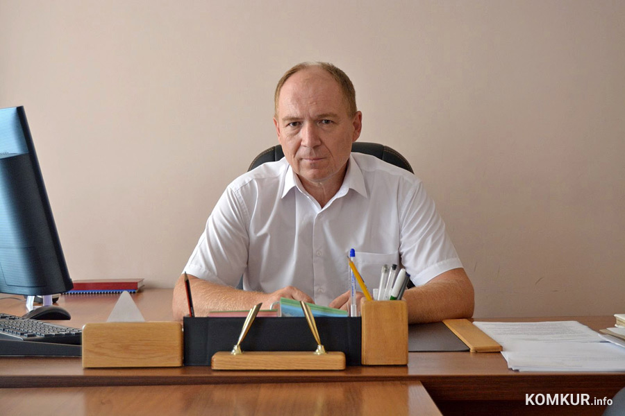 В понедельник, 26 июля, к исполнению обязанностей директора ОАО «Спецавтопредприятие» приступил Валерий Иванович Каменко.