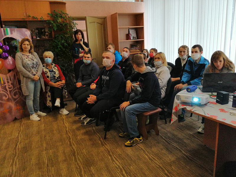 2 сентября в отделении дневного пребывания для инвалидов учреждения «Территориальный центр социального обслуживания населения Ленинского района г. Бобруйска» прошел День открытых дверей.