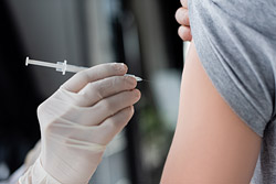Повторная прививка от ковида: эксперты отвечают на важные вопросы