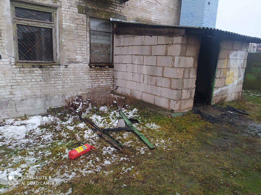 Утром в четверг, 16 декабря, поступило сообщение о пожаре в котельной местного магазина в агрогородке Михалёво-1 Бортниковского сельсовета.