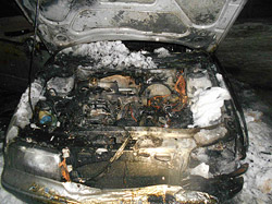 В Бобруйске загорелись гараж и машина