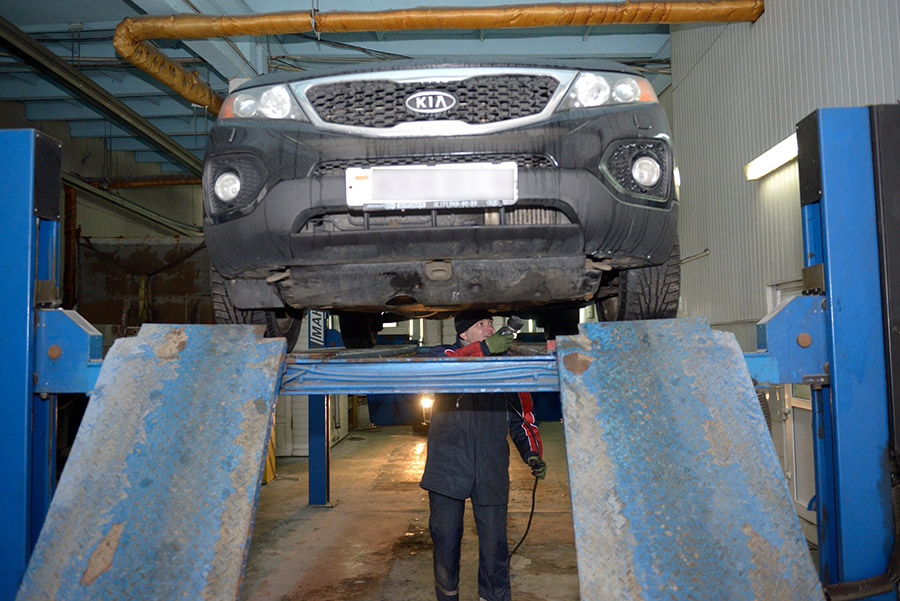 Как бобруйчане платят транспортный налог и проходят техосмотр