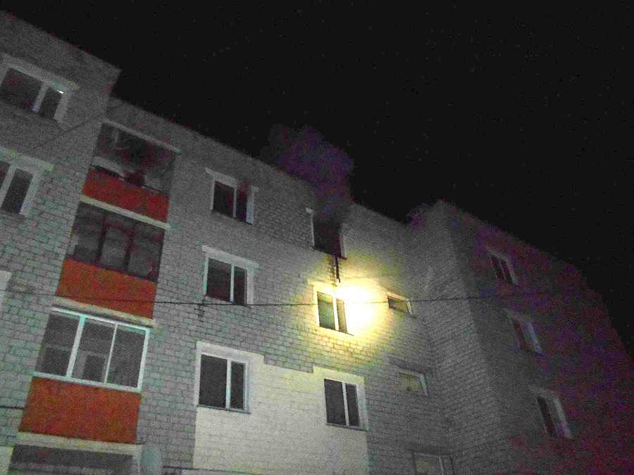 7 марта в 4.29 утра поступил звонок спасателям о пожаре в квартире в поселке Глуша Бобруйского района.