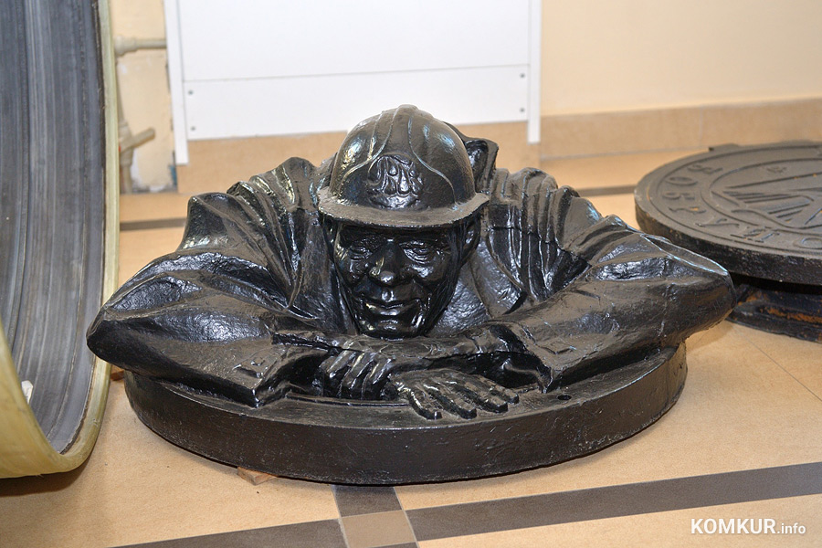 Почему идет ржавая вода, что находят в бобруйской канализации и как быть с «Чырвонай вежай»?