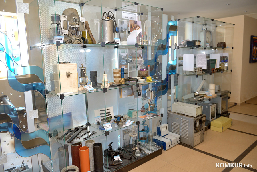 Почему идет ржавая вода, что находят в бобруйской канализации и как быть с «Чырвонай вежай»?