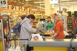 В Беларуси возьмут под особый контроль цены на непродовольственные товары и не только