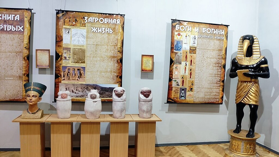 Мумии, рептилии, комедии, коньки… – в Бобруйске есть куда сходить