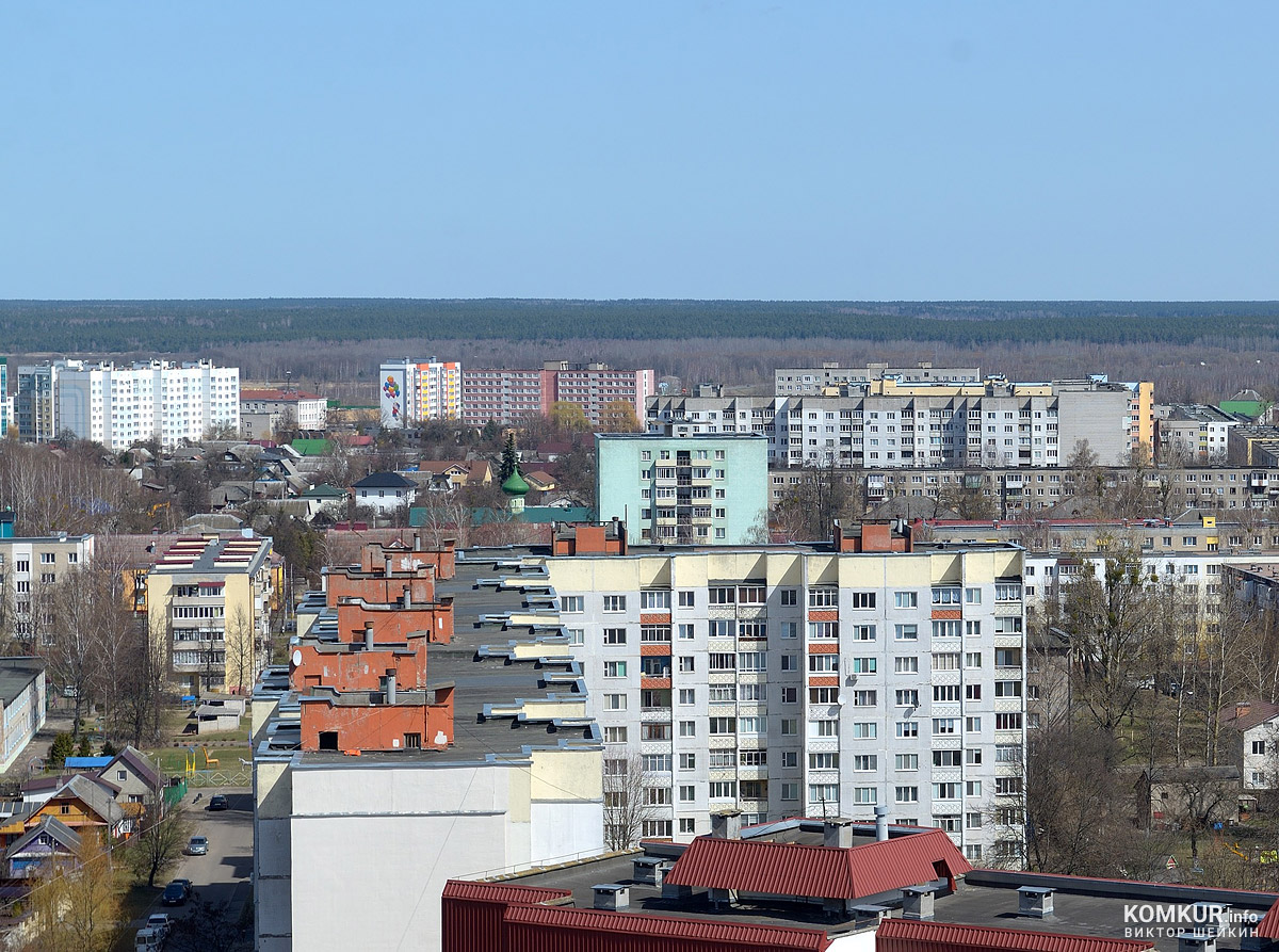 Вид на восточную часть города с самого высокого бобруйского здания. Фоторепортаж