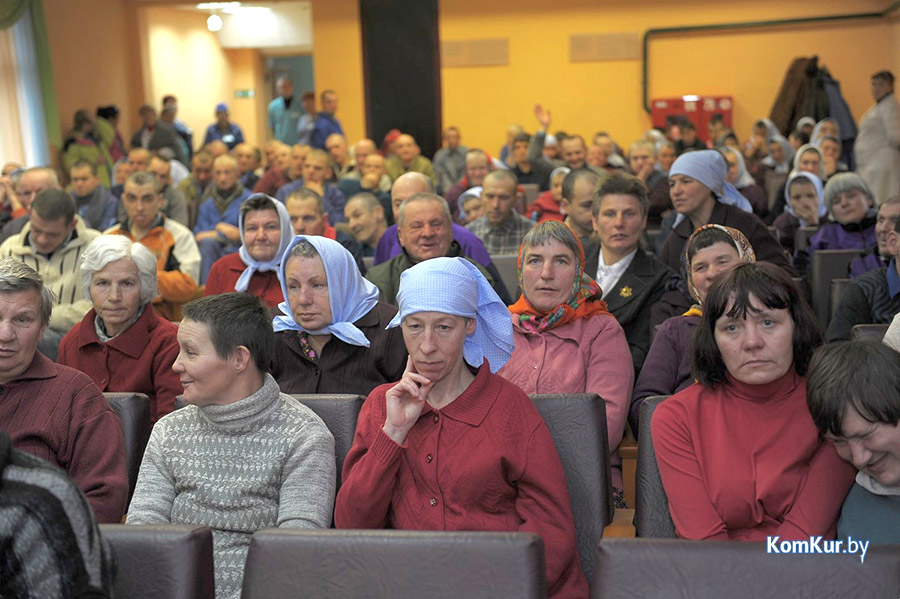 Каменский дом-интернат приглашает помочь инвалидам