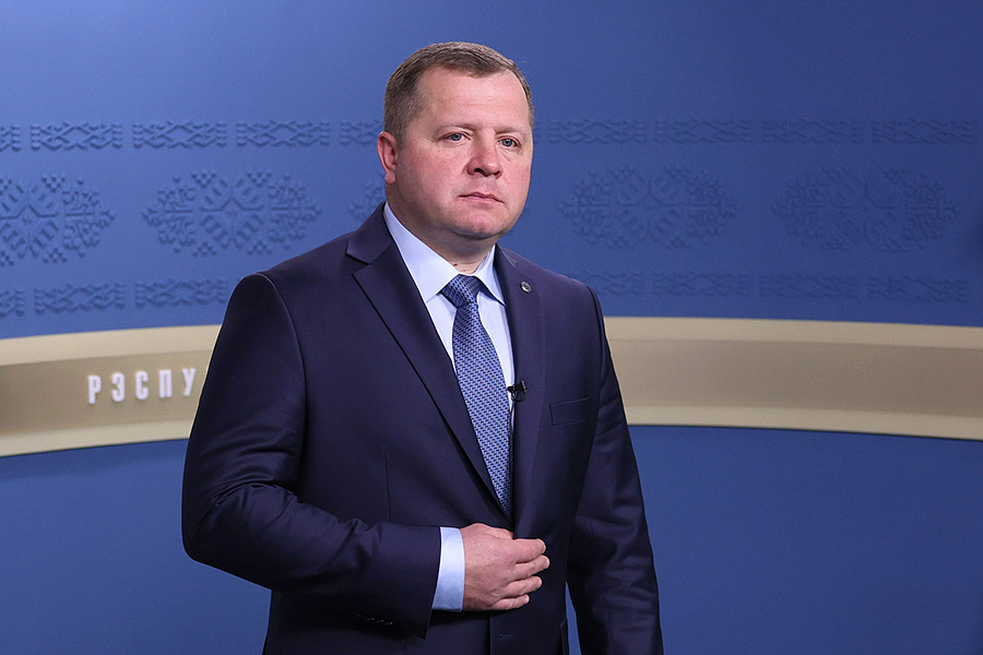Виталий Дрожжа освобожден от должности министра лесного хозяйства.