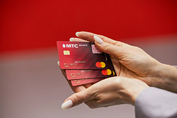 МТС предложил делать покупки с баланса телефона. До 100 рублей – с отсрочкой