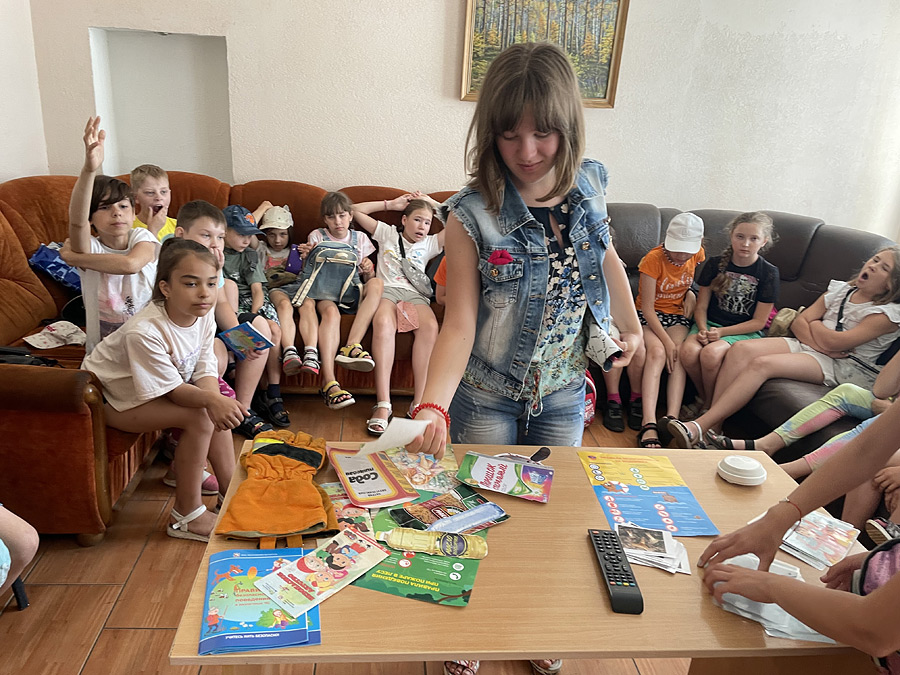 Бобруйские спасатели и детские каникулы