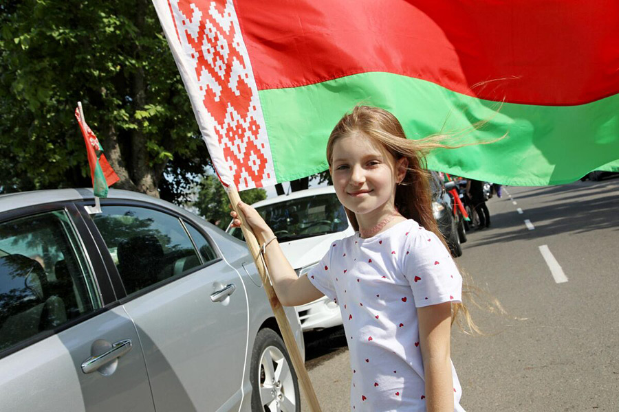 Автопробег «За Победу!» в Бобруйске: от крепости до станции
