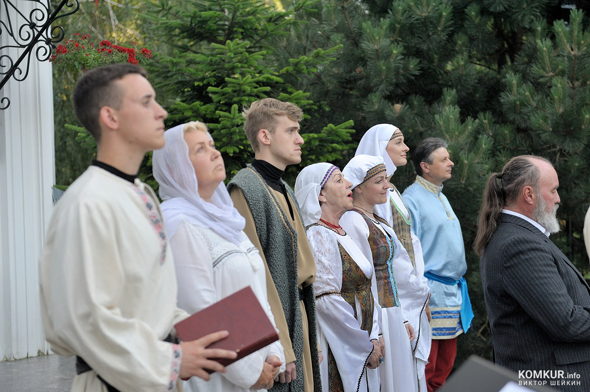 Праздничный концерт, посвященный преподобному Сергию Радонежскому, состоялся в бобруйском храме. Фоторепортаж