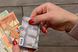 В ночь на вторник в Беларуси могут не работать банковские карты