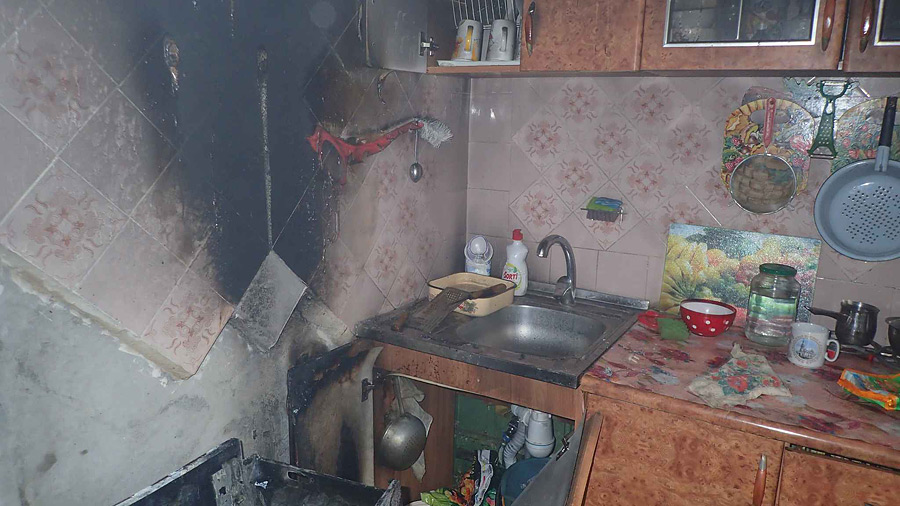 В начале шестого вечера 5 сентября в одной из квартир пятиэтажного дома на улице Минской случился пожар – загорелась стиральная машина.