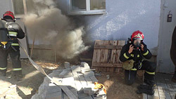 Прохожий заметил дым из подвала… Пожар в Бобруйске