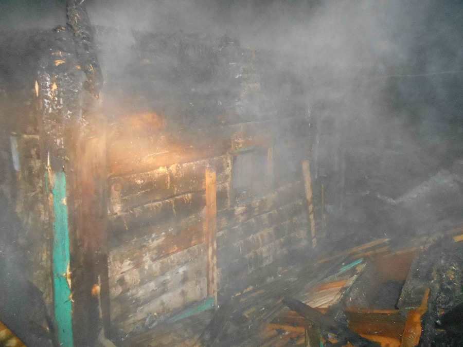В Бобруйске горел гараж, а за городом – баня
