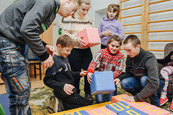 BREMOR приобрела игровые комплексы для дома-интерната недалеко от Бобруйска