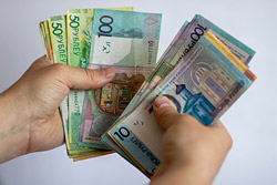В Беларуси снова появляются мошенники-валютчики