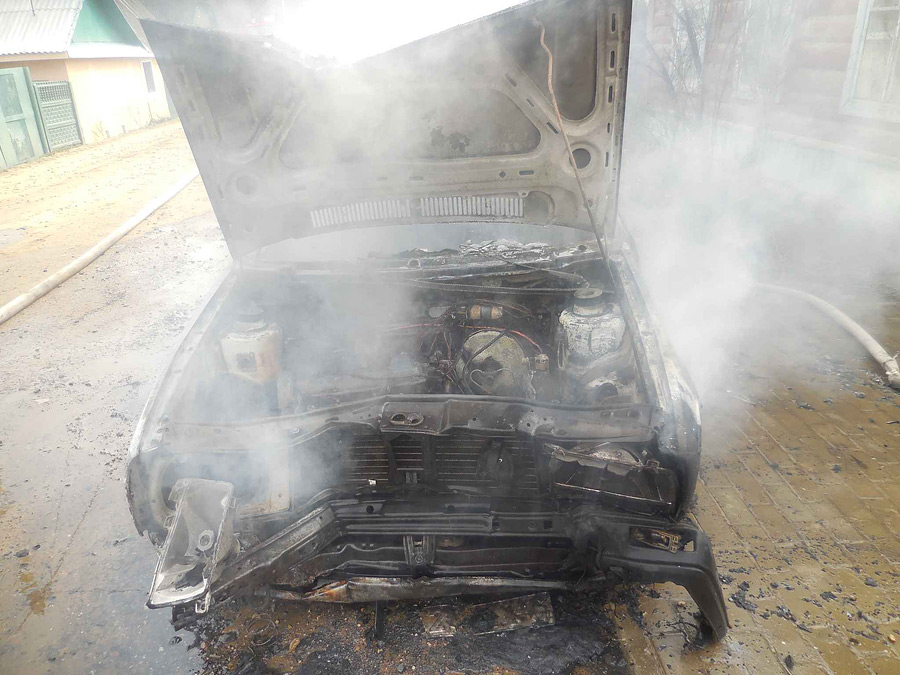 Пожары в Бобруйском районе – горели машины и баня