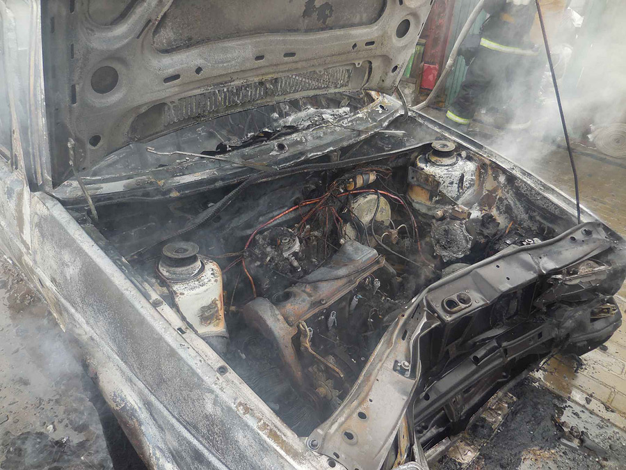 Пожары в Бобруйском районе – горели машины и баня