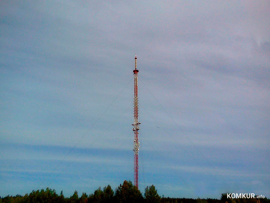 На нынешней неделе ожидаются работы на Бобруйской радиотелевизионной станции в Ясном Лесе. Об этом «Коммерческому курьеру» сообщил представитель РУП «Белетелеком».