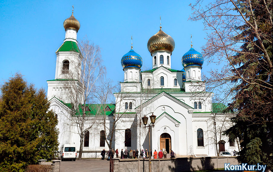 Пасху православные христиане отметили 16 апреля. Однако с понедельника началась Пасхальная неделя, которую называют Светлой седмицей.