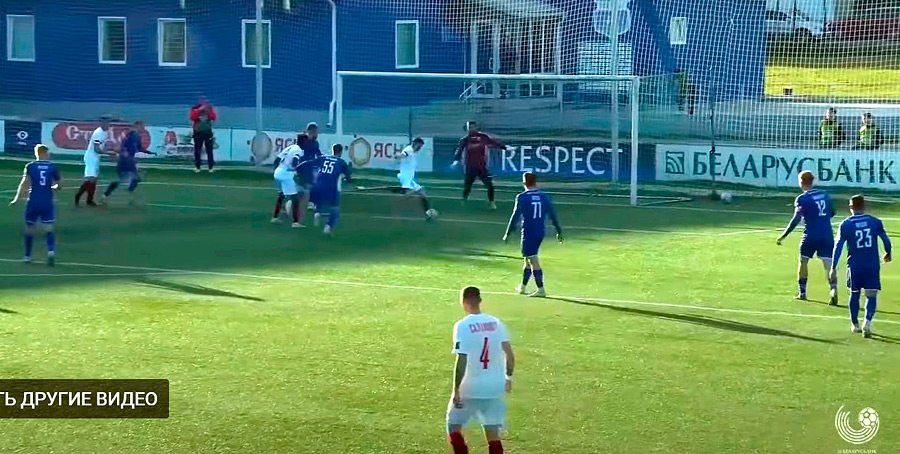 В матче шестого тура чемпионата Беларуси по футболу в высшей лиге бобруйчане играли в гостях в Слуцке.