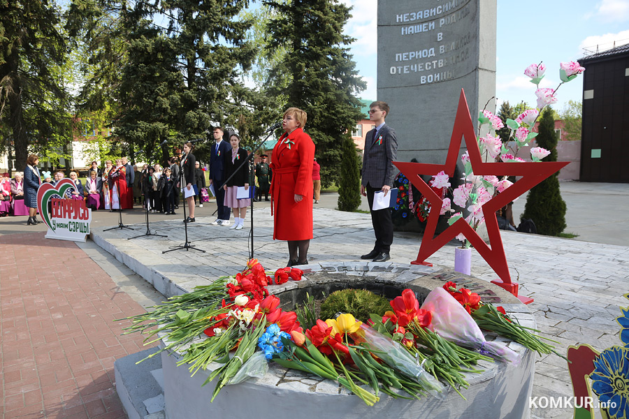 Фандоковцы Бобруйска вспомнили героев, малолетние узники рассказали, что помнят