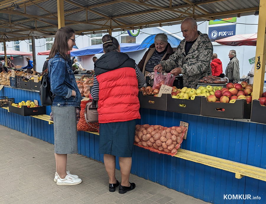 Весна на Красноармейской улице: цена витамина на рынке Бобруйска